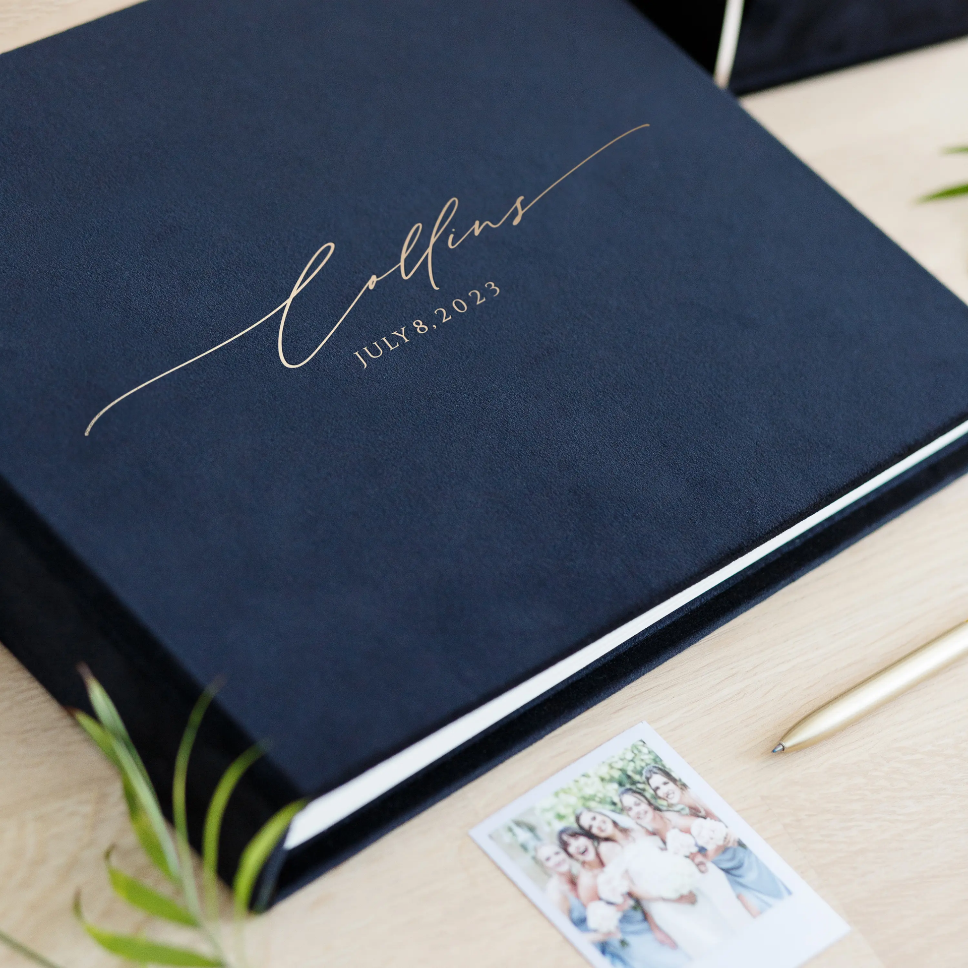 Velvet Wedding Guest Book - Image 2