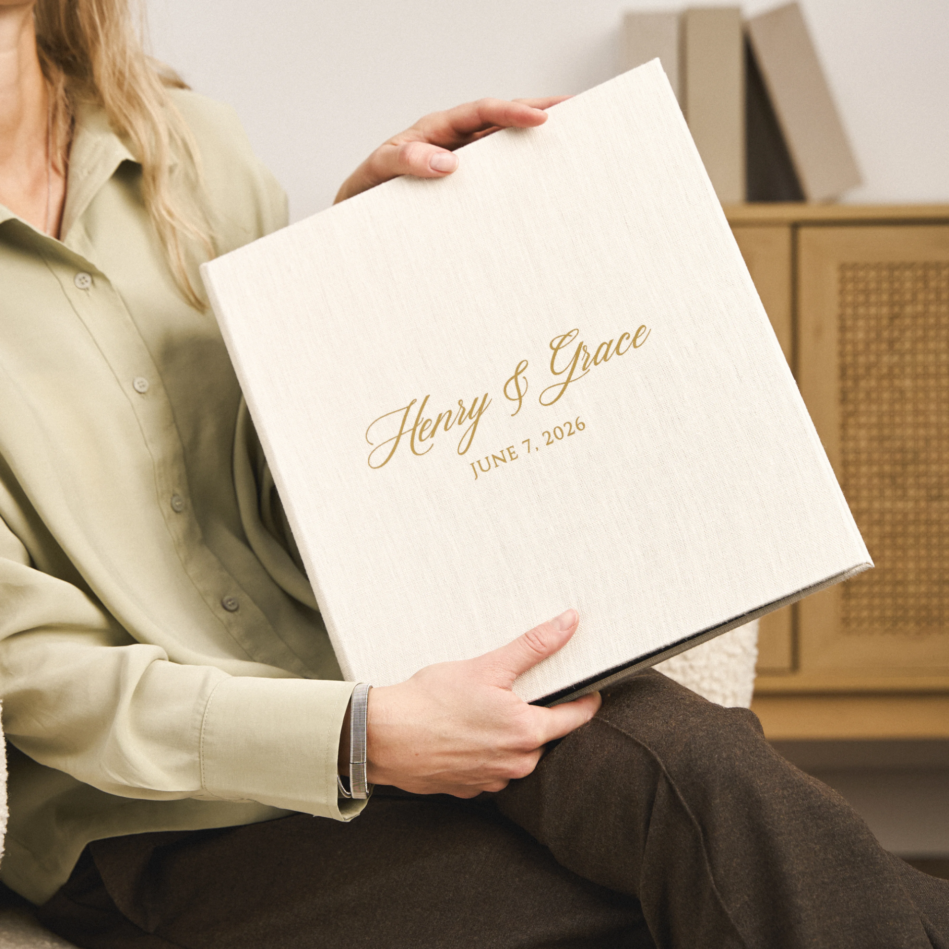 Linen Slip In Photo Album for 100-1000 4x6 Photos - Image 5