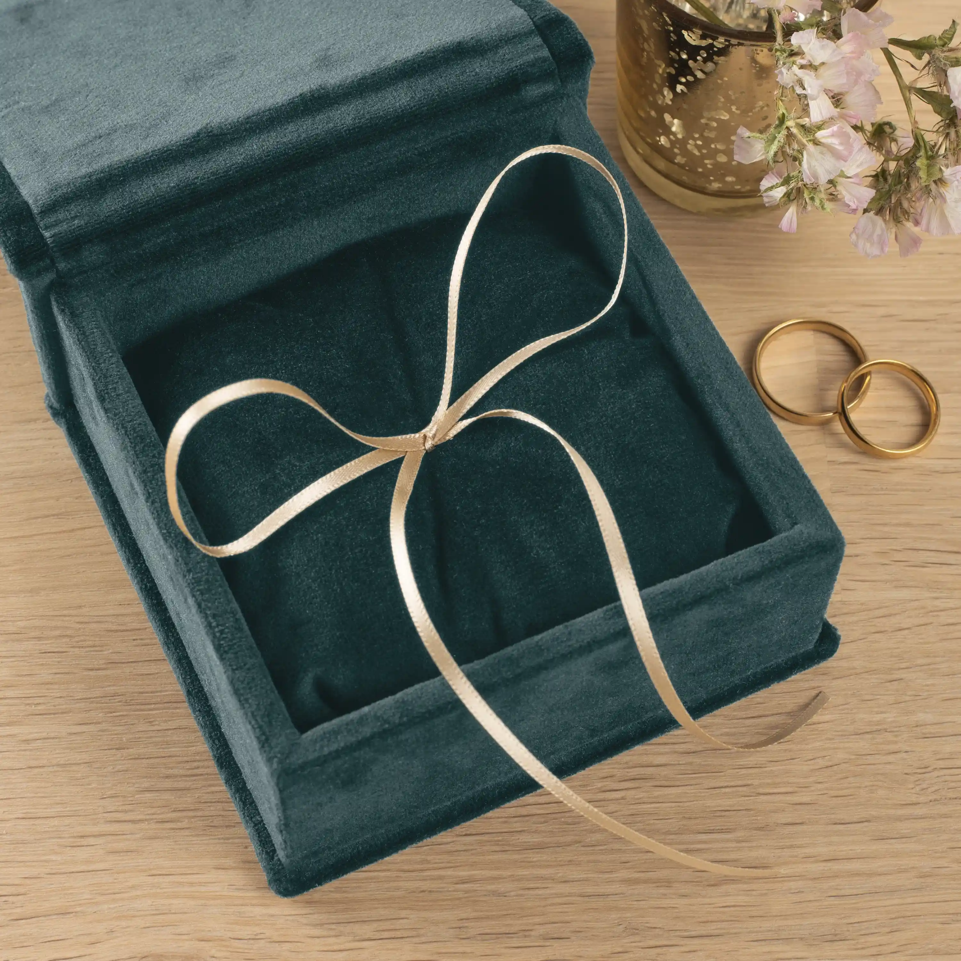 Velvet Ring Bearer Box - Image 3