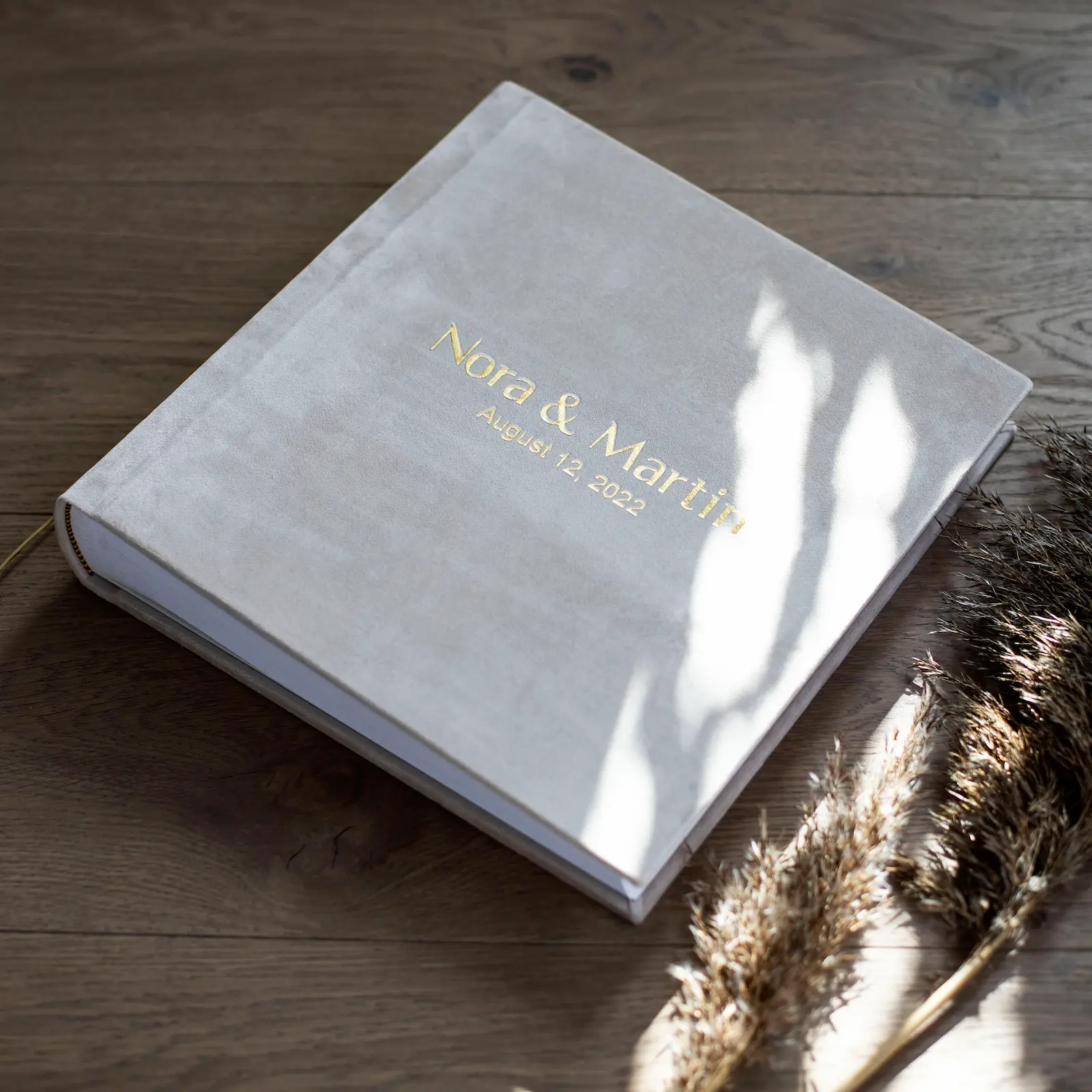 Velvet Traditional Photo Album - Image 2
