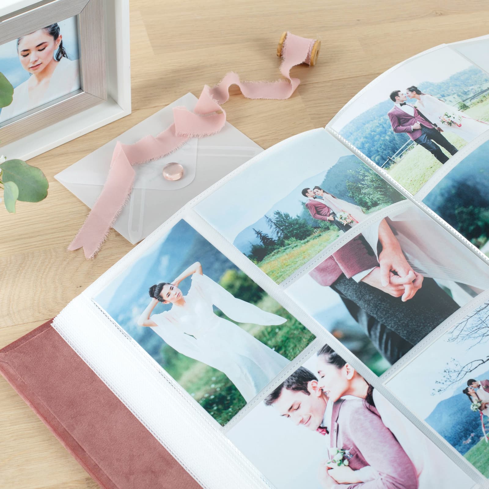 Velvet Slip In Photo Album for 100-1000 4x6 Photos - Image 3