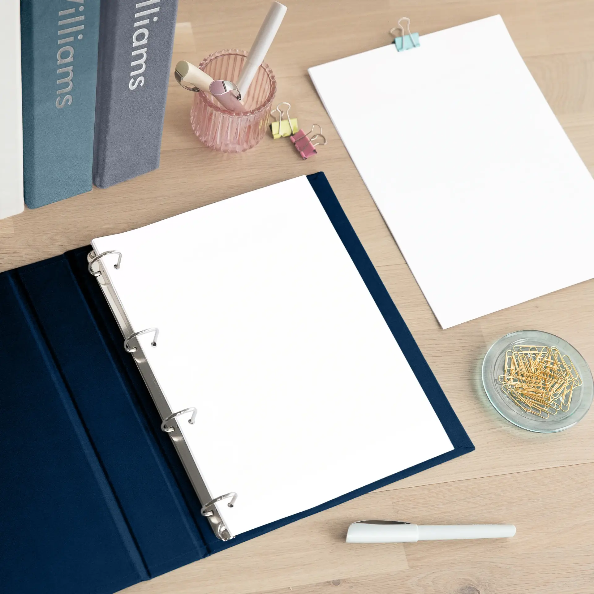 Velvet Ring Binder - Image 3