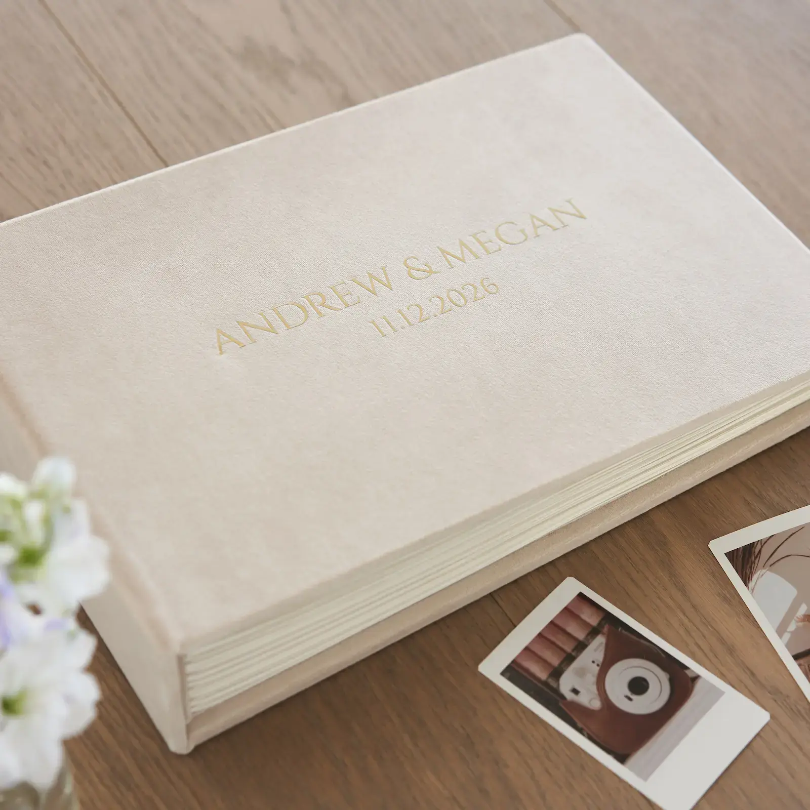 Velvet Wedding Guest Book - Image 2
