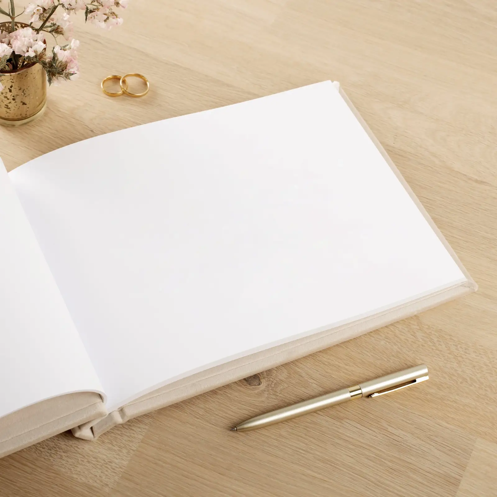 Velvet Wedding Guest Book - Image 3