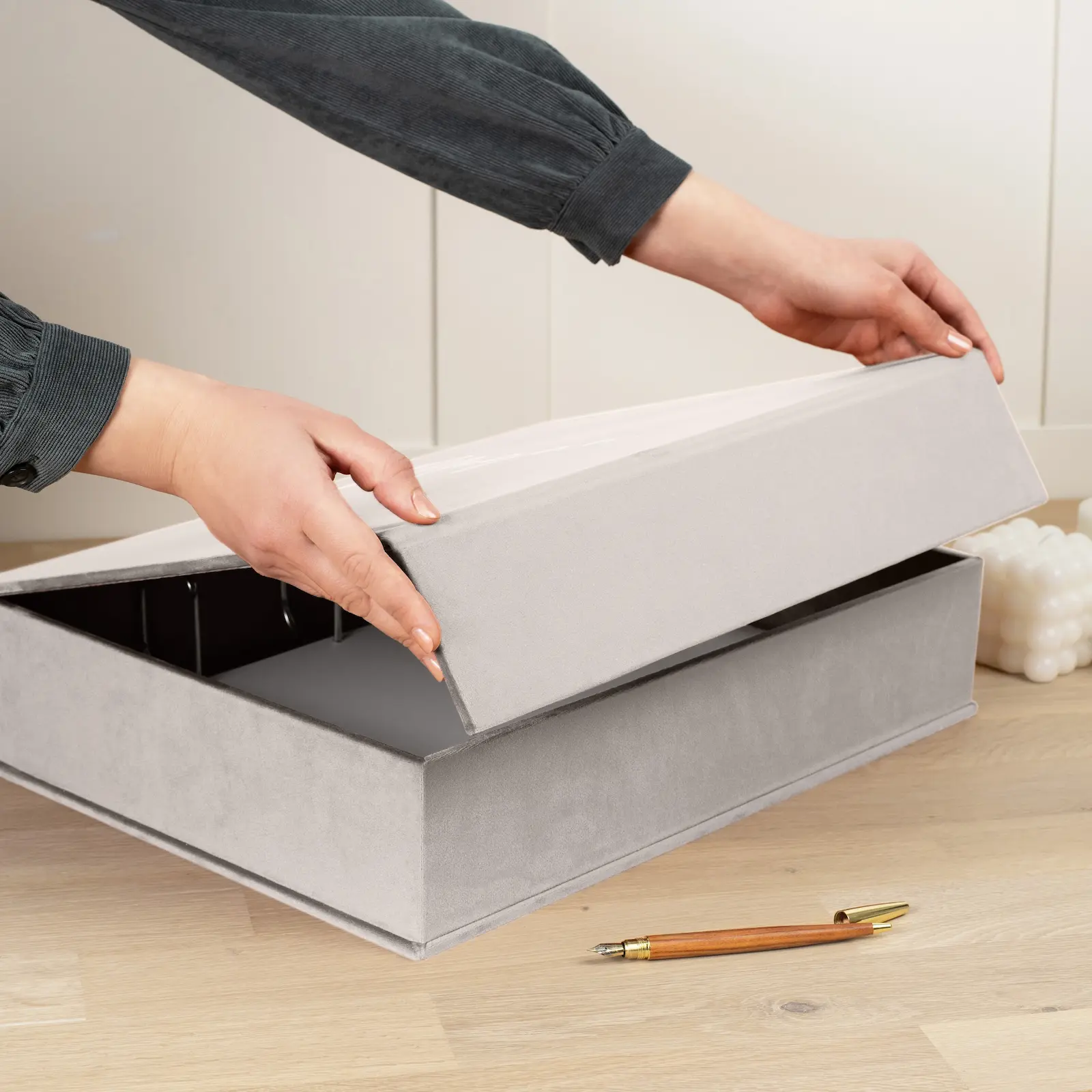 Velvet Ring Binder Box - Image 4