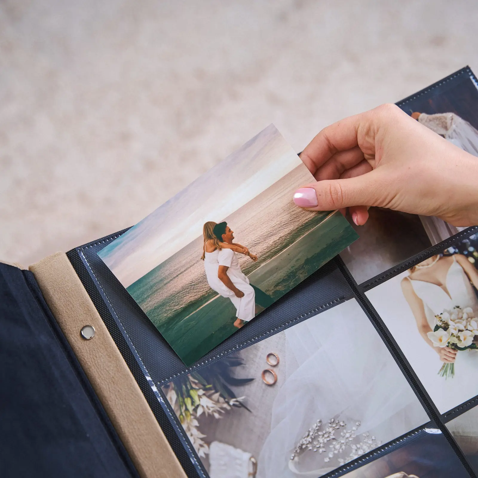 Eco Leather Slip In Photo Album for 120-1200 4x6 Photos - Image 5