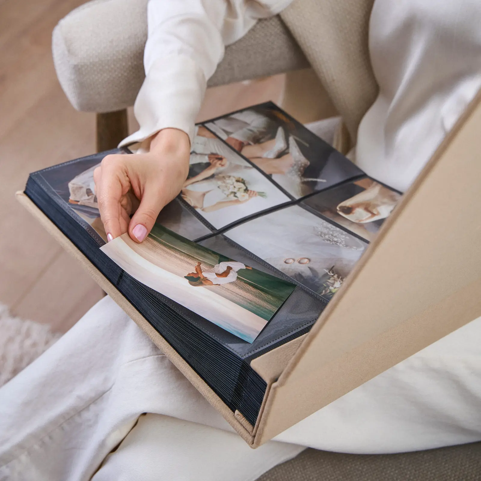 Eco Leather Slip In Photo Album for 120-1200 4x6 Photos - Image 6